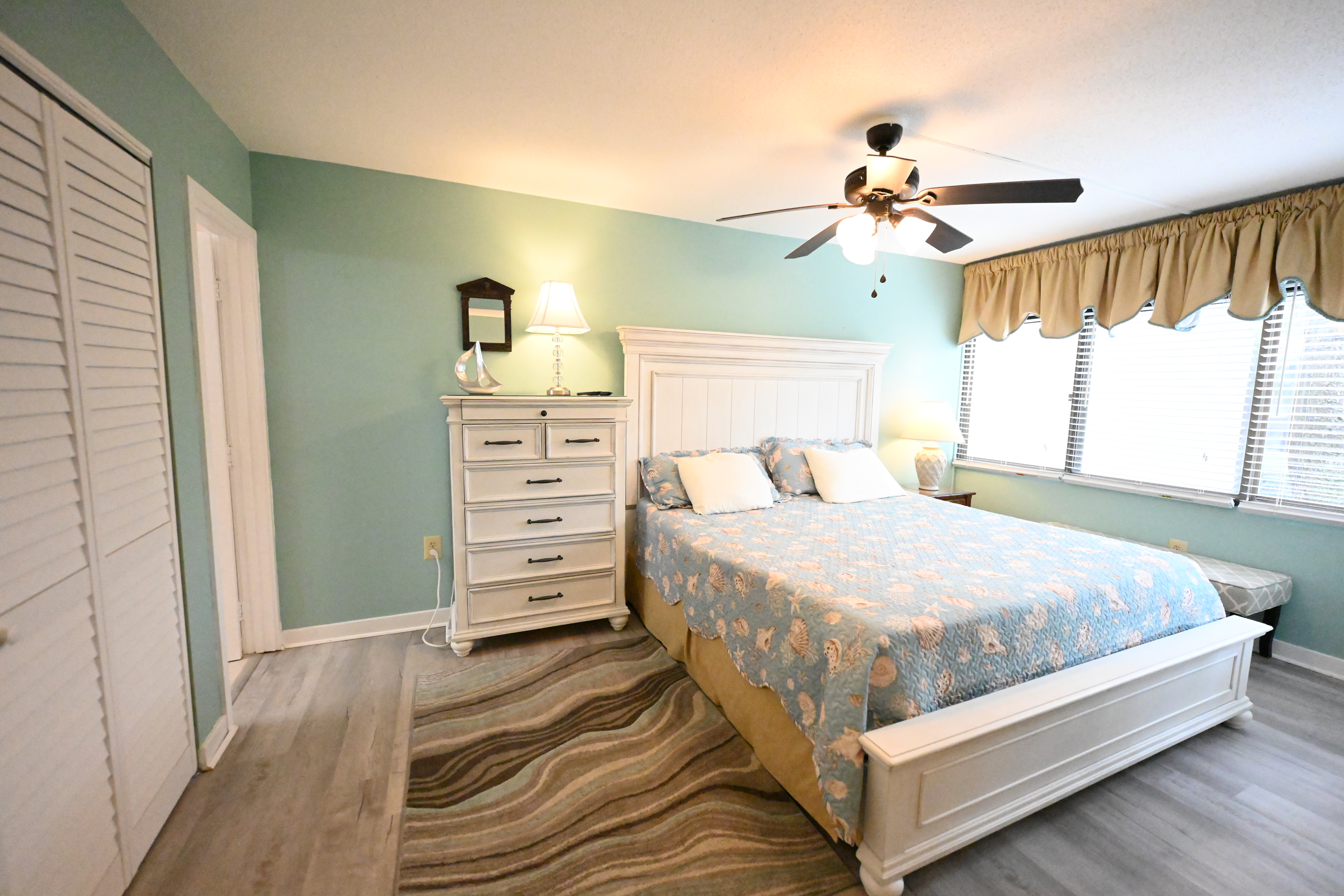 3901 Treetops Bedroom